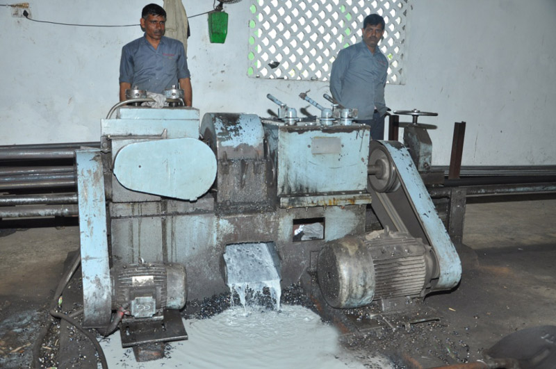 Bar Peeling Machine